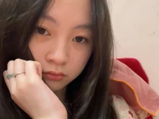 LovelyGirl699
