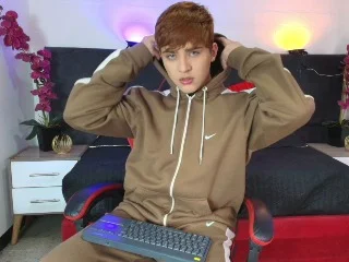 Lucaslovee