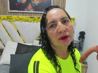 Luna_Mature