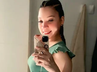 MaddyMay_Lm