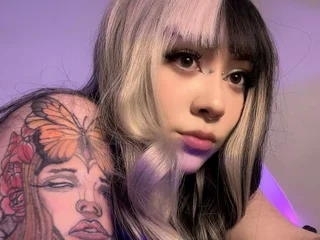 Maki_Uzui26 live cam