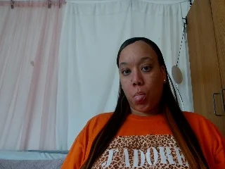 MissNaughtyCaramel