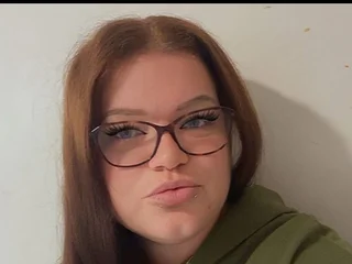 MissRiverX live