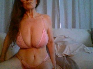 Miss_Tiffany_Luxe