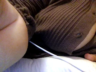 Missscarlettvixen24