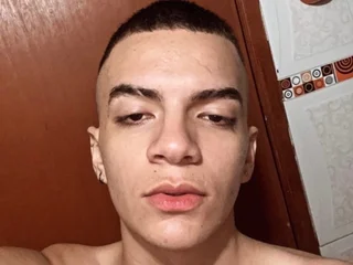 Nikoo_Hott