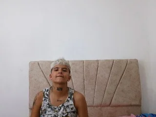 Nini_Smith