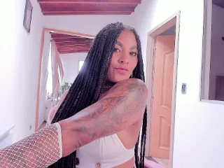 Nyla_rosse