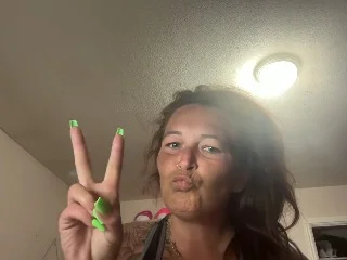 OliviaTaylerXO live cam
