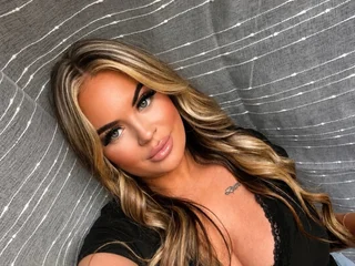 ReignLux