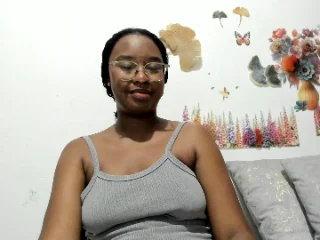 RoxxyEbony