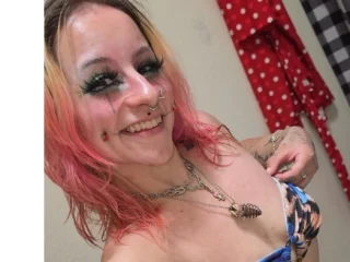 SakuraCherryXO