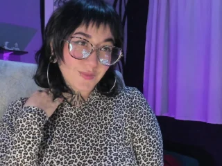 SallyLynn18 live cam