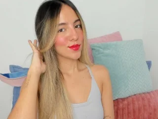 SamanthaBlondie