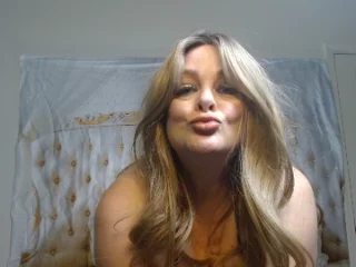 ScarletVale3369 live cam