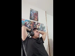 Sebas_18 live cam