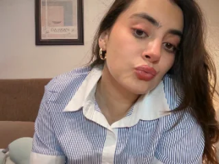 SoofiiaSmith live cam, 28