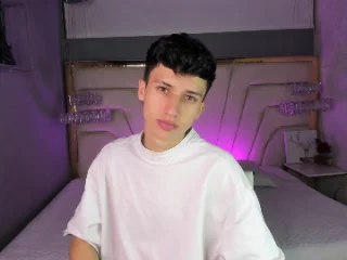 Thom_amees live cam, 20