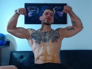 ThomasHoward31