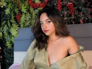 Victoriaa2Doll