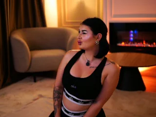 VivienneNoire live cam