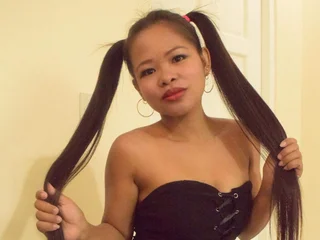 Young_asian_and_sexy