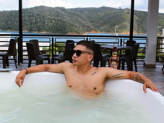 brian_96 live cam