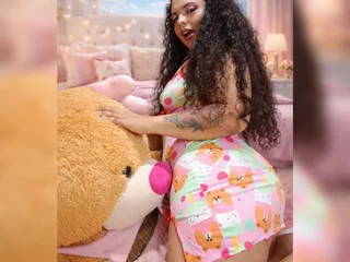 curvyhotxxx