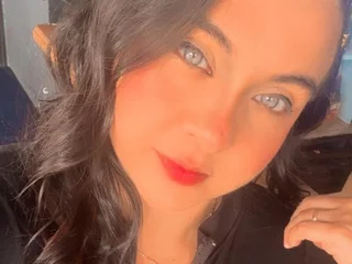 nikol_gomez