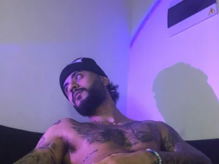 yio_cohen18 live cam