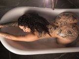 AlessiaBianco is live now!