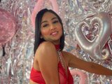 Almaa_18 is live now!