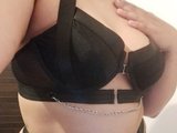 AvaRose_XXX is live now!