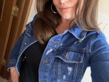 BettyGirlKiss is live now!