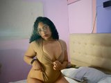 CarolainNNoa is live now!