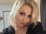 Classic_Daisy is live now!