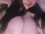 Curvyandflirty424 is live now!