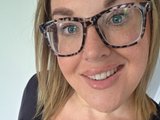 CuteAndCurvyX webcam