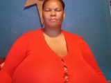 CuteyFirmMelony live cam