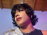 DaniGio is live now!