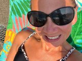 EliteWeddedWife webcam