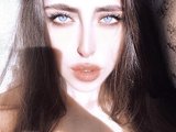 EmilyBilington is live now!
