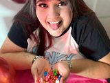 EmilyLush is live now!