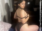 EmmaBunnyXO is live now!