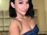 EngelGracee is live now!