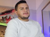 ErickBeefyBear live cam