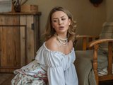 EvyFox is live now!