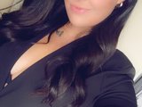 FlirtyQueenBee live cam