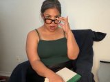 FoxyMilfBetty webcam