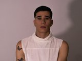 Gabo_White is live now!